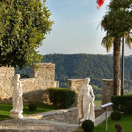 מלון Castelbrando