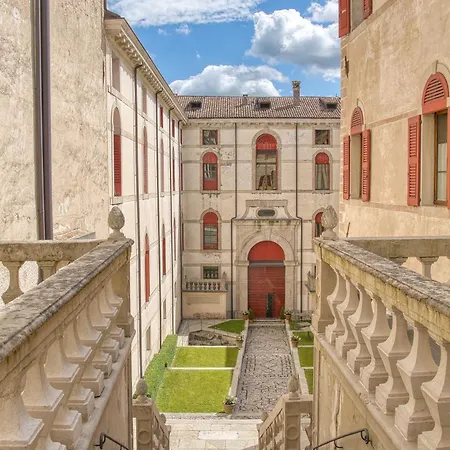 Hotel Castelbrando