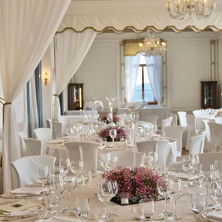 Hotel Castelbrando 4*